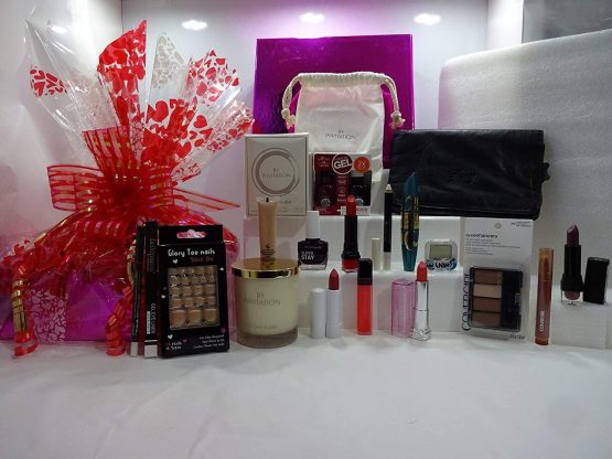 Luxury Blockbuster Beauty Gift Box Gift Set In Gift Hamper Gift Wrapped, Mix Brands Make Up + By Invitation Micheal Bubble Scented Candle, Luxury Gift Hamper - Image 2