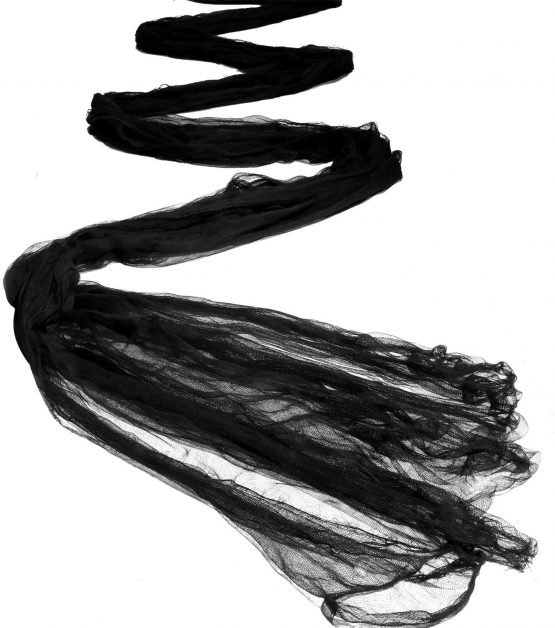215 x 500 CM Creepy Cloth Spooky Cheesecloth Cotton Muslin Cloths Halloween Decorations for Haunted Houses Party Doorways Outdoors (Black) - Image 4