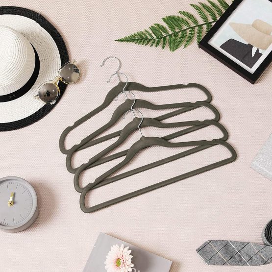 SONGMICS Set of 30 Velvet Hangers, 42 cm Long, Thin and Durable, High Load Capacity, with 360° Swivel Hooks, for Coats Shirts Suits, Grey CRF26V - Image 2