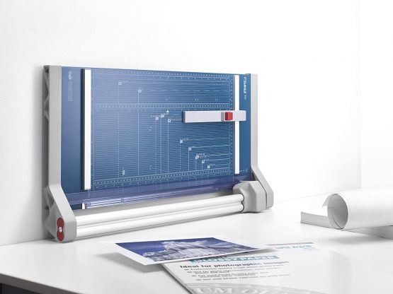 Dahle 552 Rotary Trimmer 2020 Model (Cutting Performance up to 20 Sheets / DIN A3) Blue - Image 4