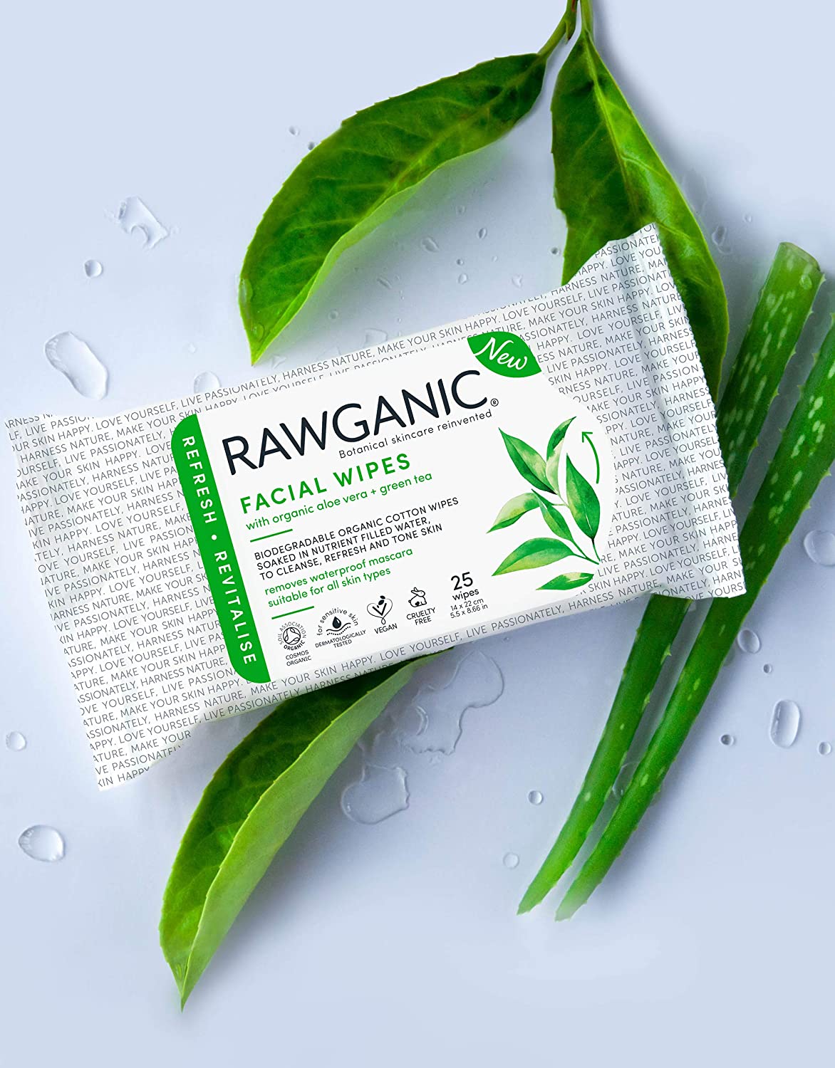 RAWGANIC Pure Cleansing Refreshing Facial Wipes with Aloe Vera and Green Tea, 25 count (Pack of 6) - Image 2