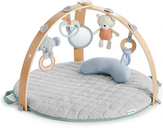 Ingenuity, Cosy Spot Reversible Duvet Activity Gym and Padded Play Mat with Wooden Removable Toy Bar, 6 Detachable Toys, Foldable for Easy Transport, Neutral Design - Loamy, Ages Newborn +