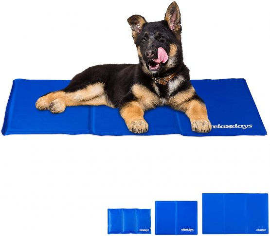 Relaxdays Self-Cooling Dog Mat, Wipeable, Gel Pad, Blanket for Animals, Polyester, Blue, 1 Piece