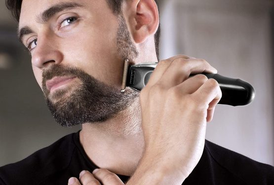 Wahl Aqua Blade Beard and Stubble Trimmer, Men’s Hair Trimmers with Beard Oil, Stubble Trimmer for Men, Male Grooming Set, Fully Washable, Lifetime Blade Warranty, Ultra Close Cutting, Cordless - Image 4
