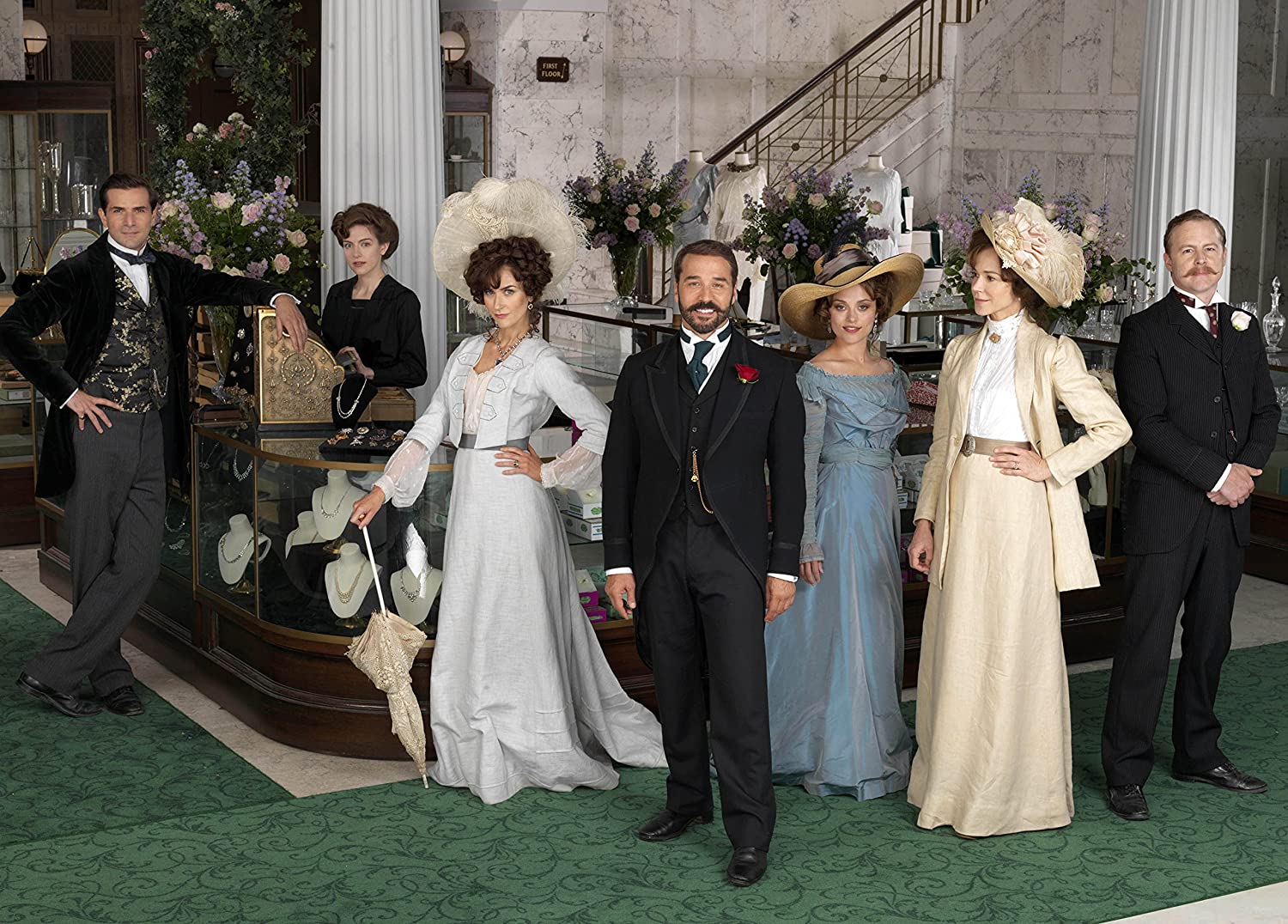 Mr Selfridge - Series 1 - Image 3