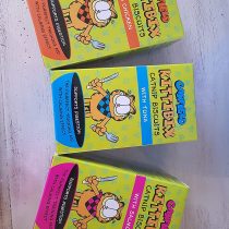 Garfield Kittibix catnip biscuits Chicken