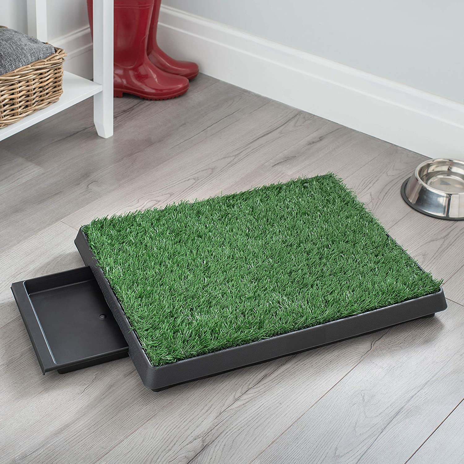 WeRChristmas Pet Potty With Sod (Drawer Style), Green - Image 3