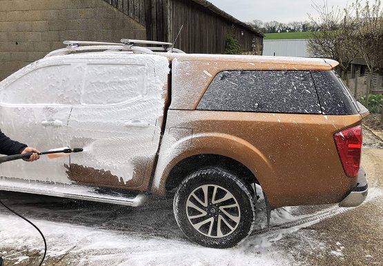 Dirtbusters vanilla snow foam non caustic shampoo cleaner with high gloss wax 5 litre for professional cleaning and valeting (1) - Image 3