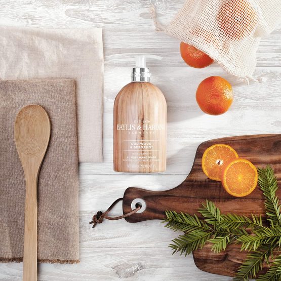 Baylis and Harding Elements Oud Wood and Bergamot, 500ml Hand Wash, Pack of 3 - Image 4